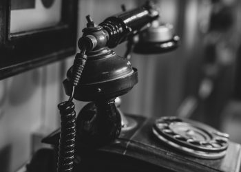 How Do Inanimate Objects Communicate?